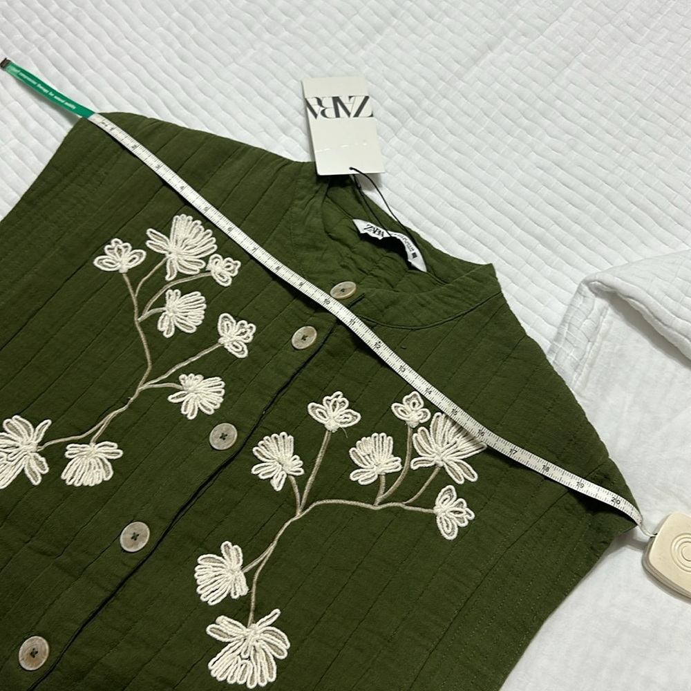 Last 🔥🔥Zara embroidered quilted vest - Picture 8 of 9